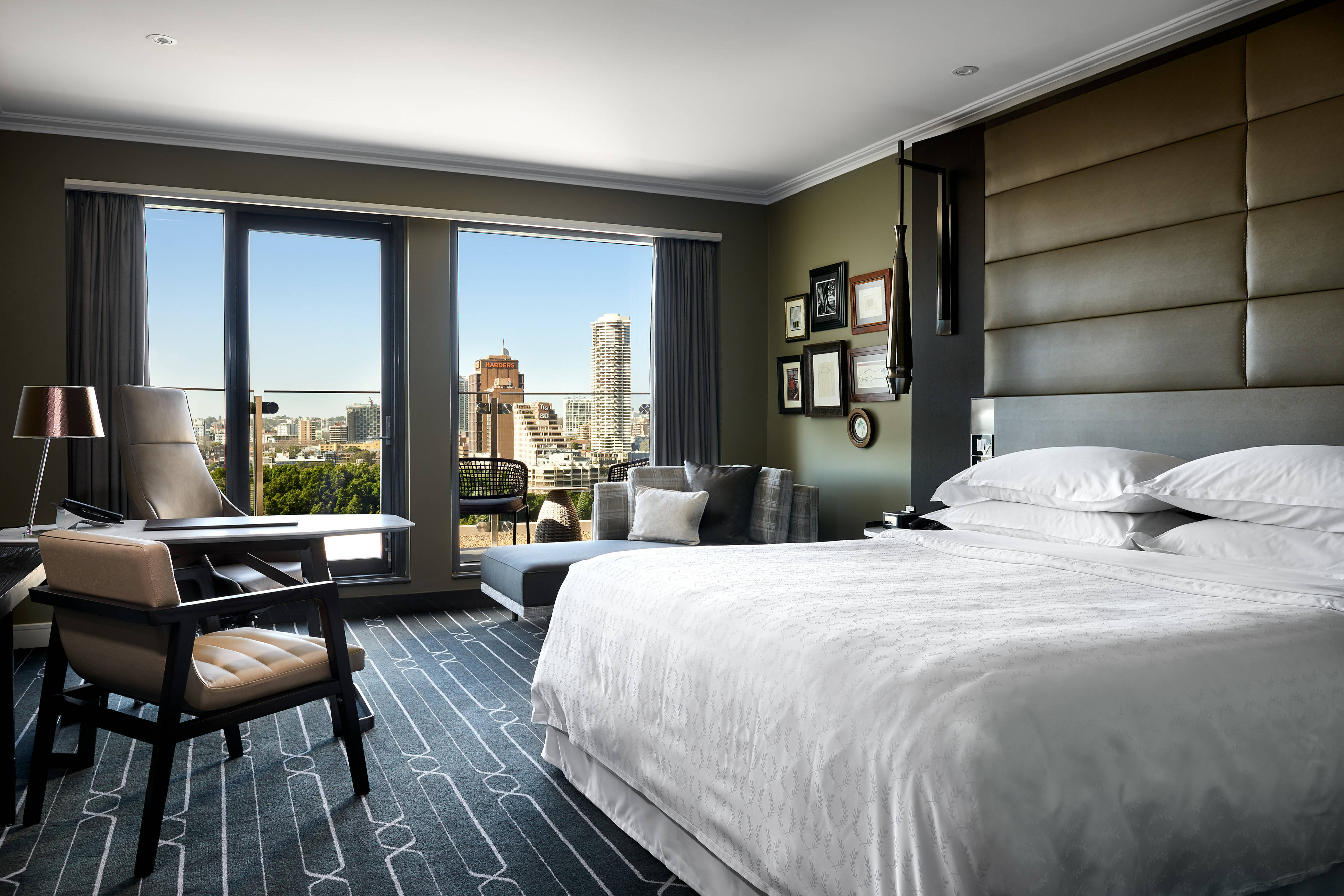 至尊行政房（带露台）