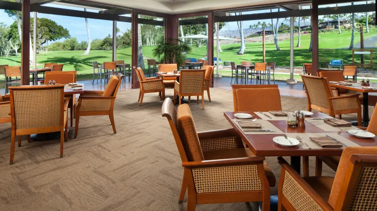 マウナ ケア ビーチ ホテル オートグラフ コレクション 食事・レストラン