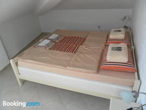 带海景的舒适一居室公寓-阁楼