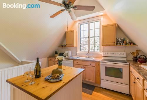 带洛弗特的一卧室公寓