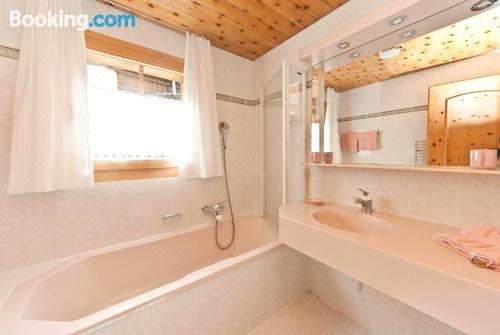 一卧室公寓（带阳台）