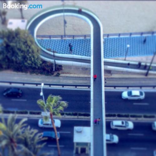 帶露台和海景的頂樓公寓