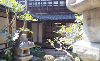 Near Nijo-jo 120-year-old Japanese Style House