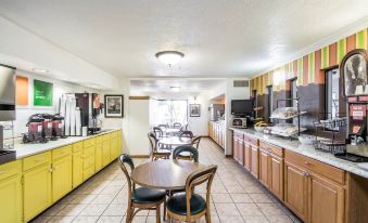 Western Inn and Suites - Housity