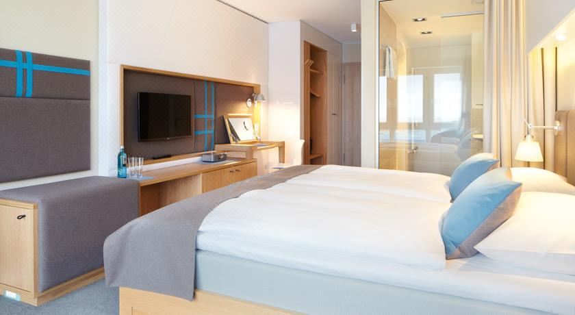 双人房带侧面海滩景观