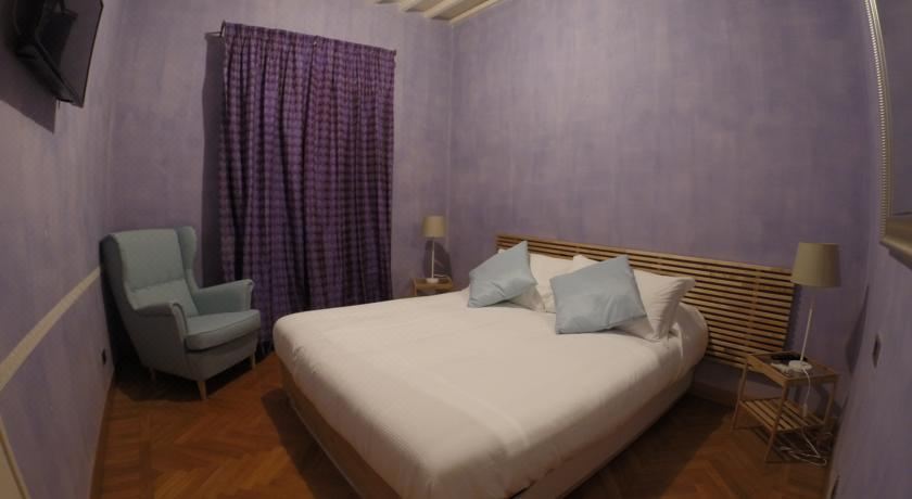 特大床间 - 带spa浴缸