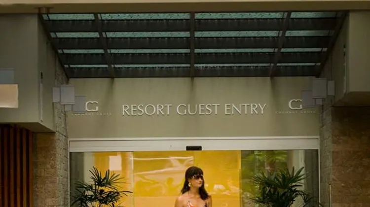 ココナッツ グローブ 施設