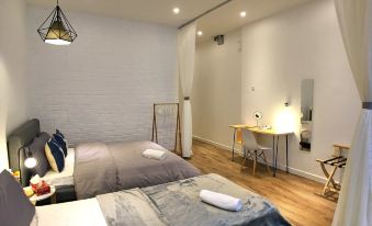 IBook 5 - Scandinavian Suites Room