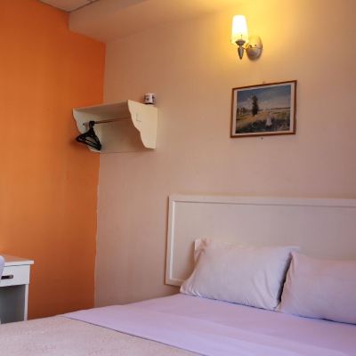 Bilik Deluxe Double Kupon Victoria Hotel & Hostel