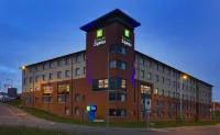 Holiday Inn Express LONDON - LUTON AIRPORT by IHG Hotels in 