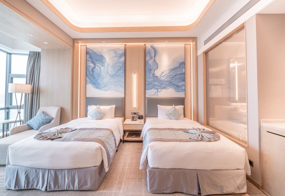 豪华湖景双床房（民歌湖夜景）