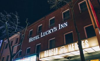 Hotel Luckys Inn