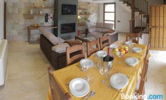 Finca Los Olivos - Housity