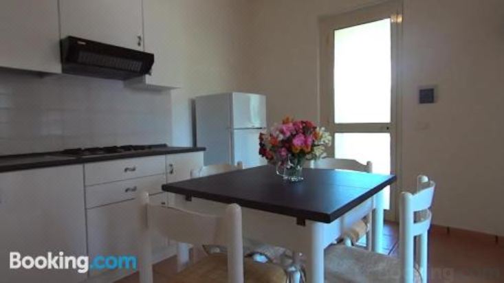 带天井的两居室公寓