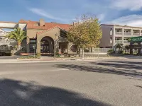 La Quinta Inn & Suites by Wyndham San Francisco Airport West Hotel a Millbrae