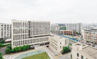 Ji Hotel Shanghai Hongqiao Aiqinhai