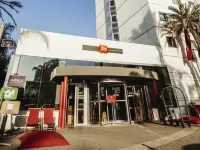 Ibis Casablanca City Center Hotele w: 