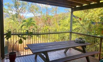 Airlie Beach Pet Friendly 3 Bedrooms