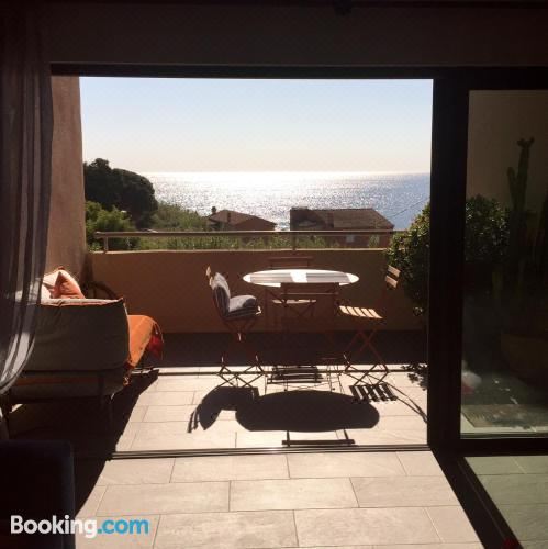 带海景的一卧室公寓