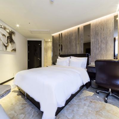 스탠다드 더블 구리 갈매 인디 프레젠트 호텔 쿠폰