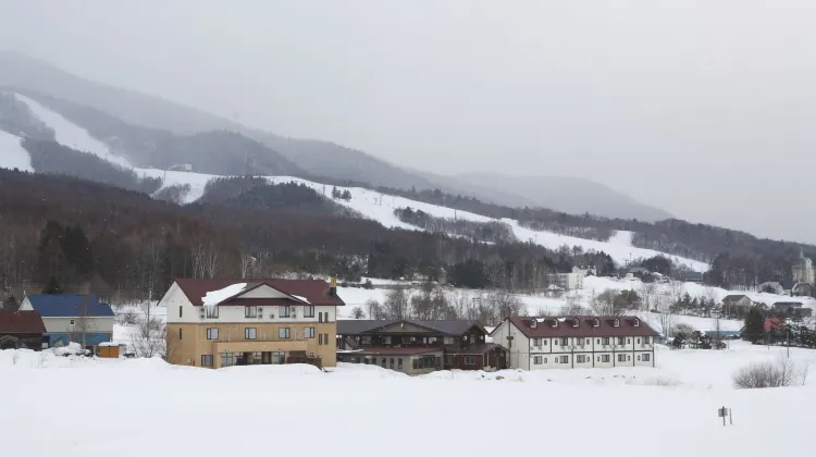 ホテル リゾートイン ノースカントリー 富良野 外観