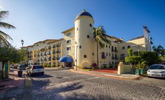 Flamingo Vallarta Hotel & Marina