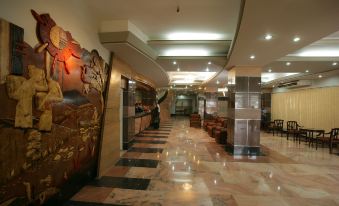 Hotel Victory - Best in City Center