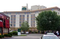 La Quinta by Wyndham Boston Somerville Hôtels à : 
