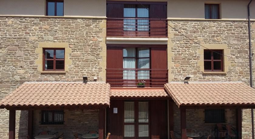 Hospedería Prepirineo - Housity