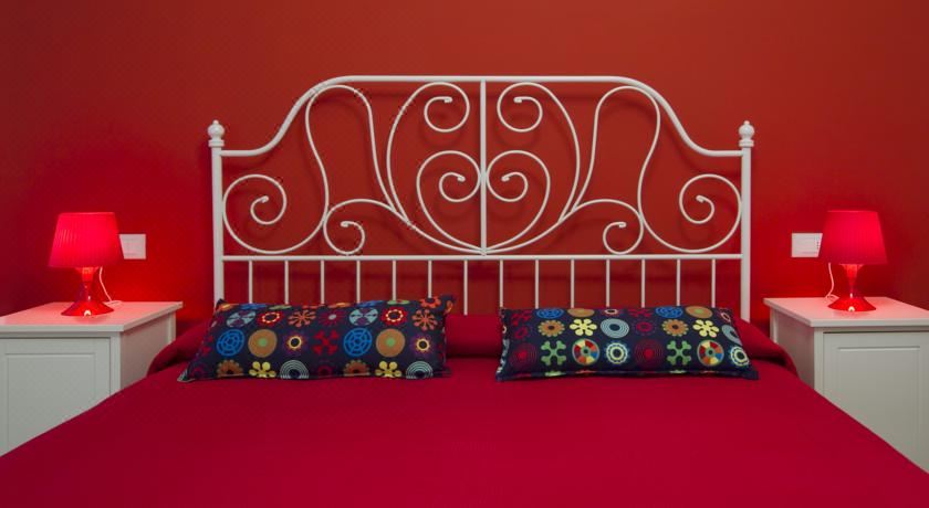 正面海景高级双人间