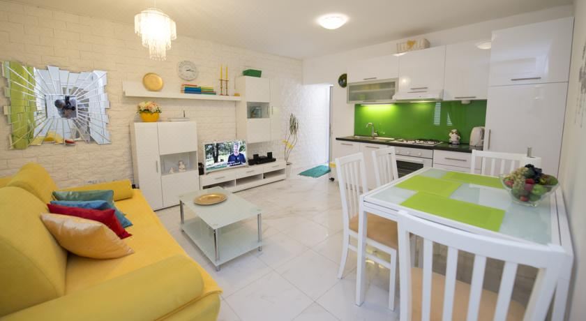 一卧室公寓（带阳台）