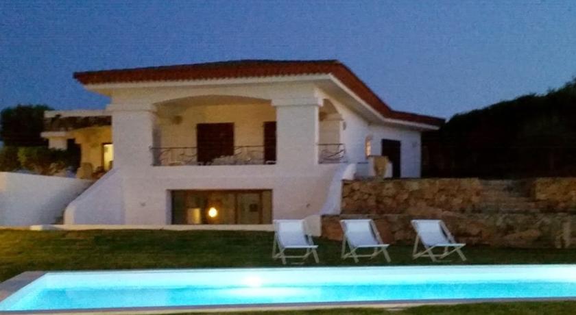 四卧室别墅带私人泳池