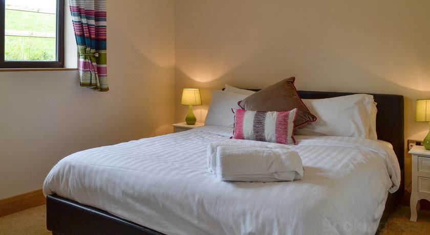 River Cottage Two-Bedroom Holiday Home