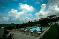 Real Family Hotel Tagaytay (formerly Days Hotel Tagaytay)