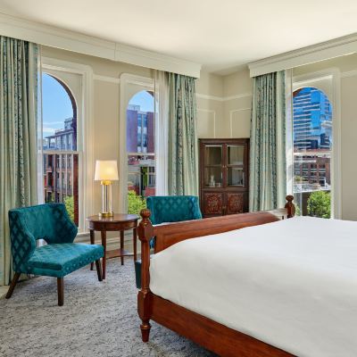 Premium Corner Room The Oxford Hotel Promo Code