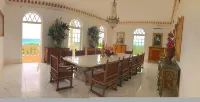 Ocean West Boutique Hotel