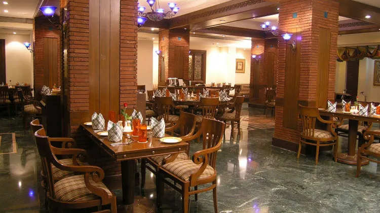 Holiday Inn Agra MG Road Dining/Restaurant