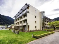 Novotel Queenstown Lakeside Hotels in 