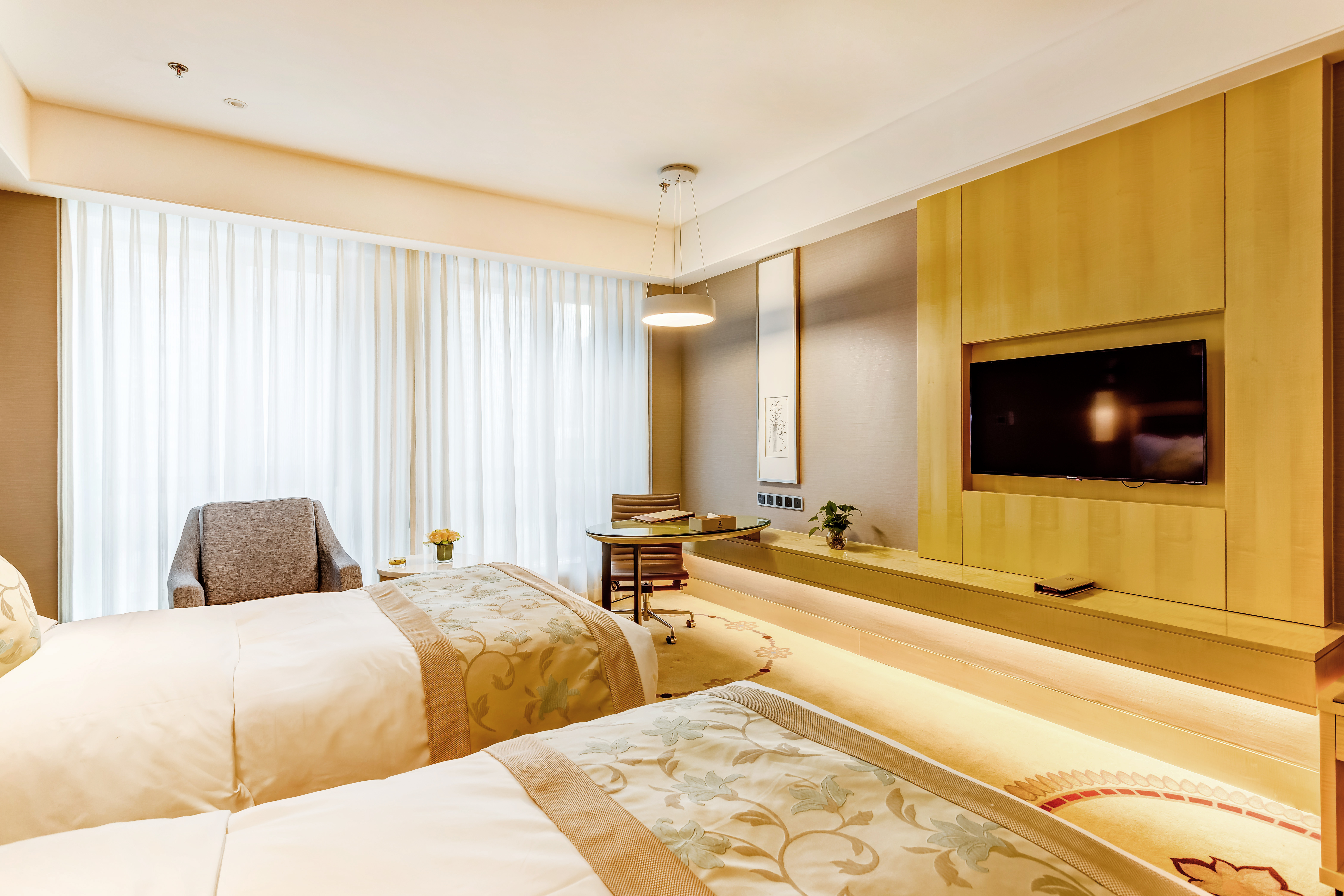 舒雅·城景双床房（休闲沙发+办公桌）