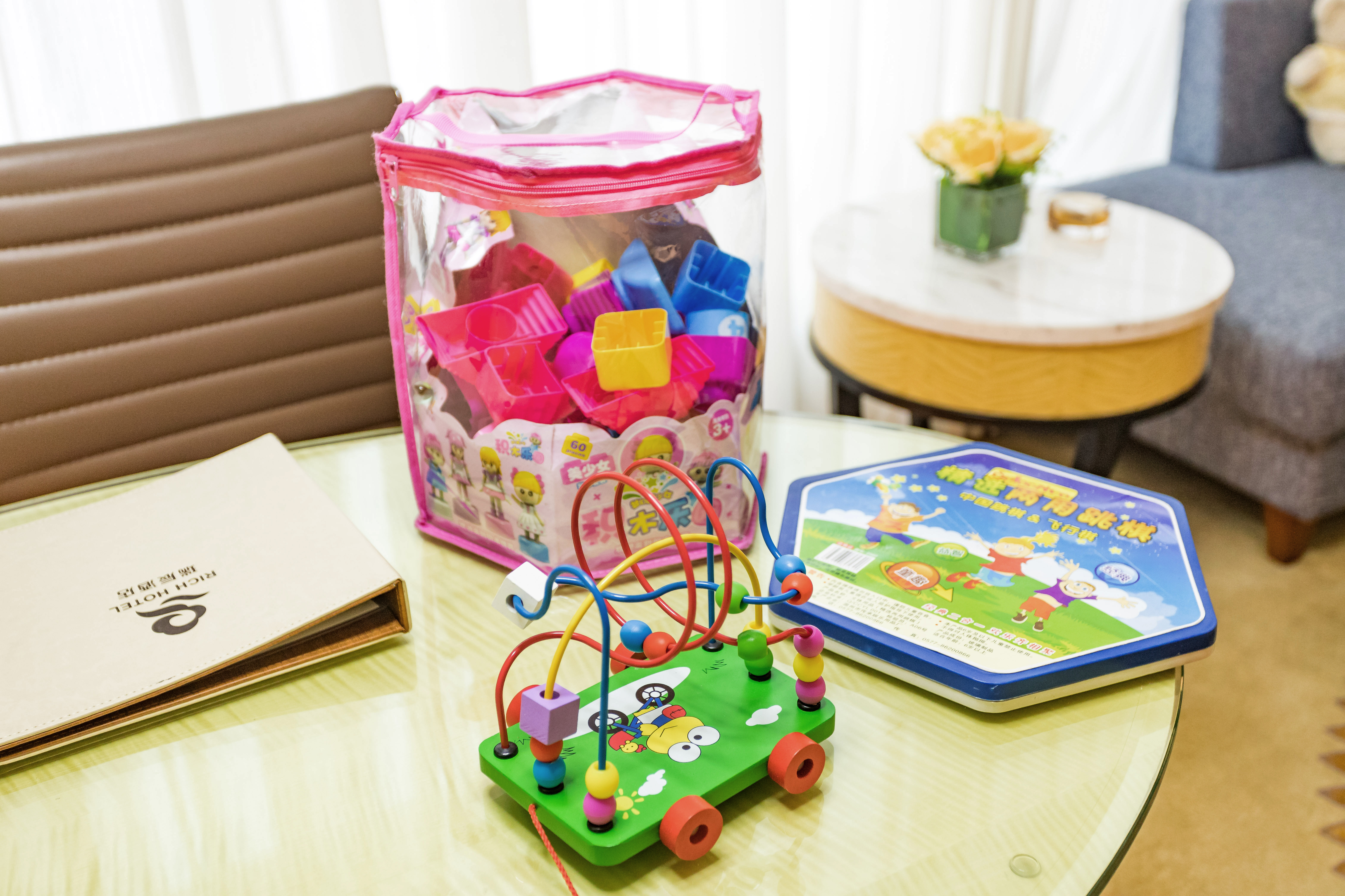 舒雅·宁静亲子房（小童玩具+温润加湿器+豪华浴缸）