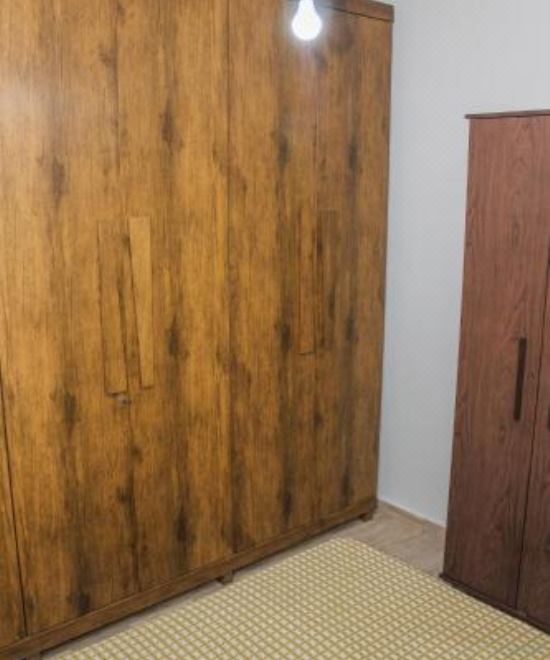 两卧室联排别墅