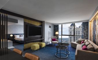 The Starling Atlanta Midtown, Curio Collection by Hilton