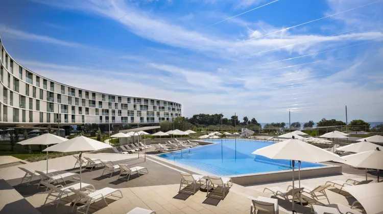 Maistra Select Family Hotel Amarin 外観