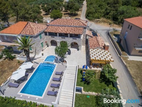 别墅（带独立泳池）