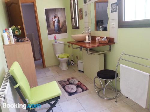 双人房（带公共浴室）