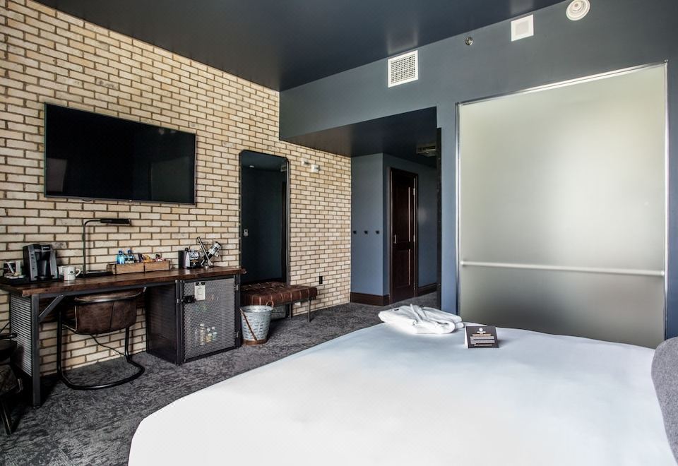 傳統客房， 1 張特大床， 無障礙