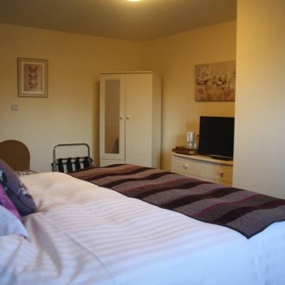 Double or Twin Room, Ensuite