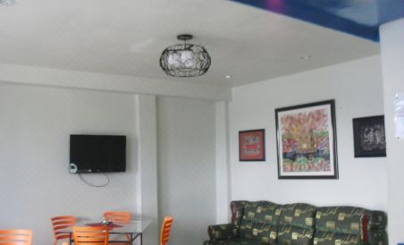 Wallabies Hotel - Housity