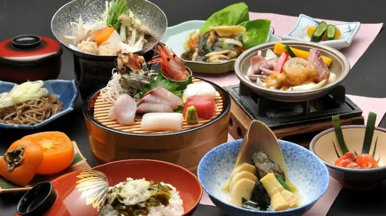 国際佐渡観光ホテル 八幡館 食事・レストラン