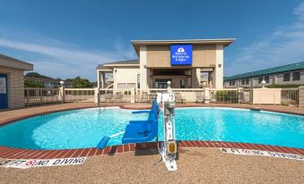 Americas Best Value Inn and Suites Fort Worth South